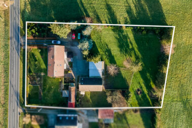 Drohnenaufnahme vom Grundstück